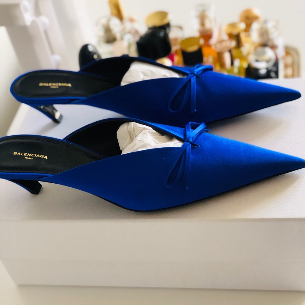 Balenciaga knife mules
